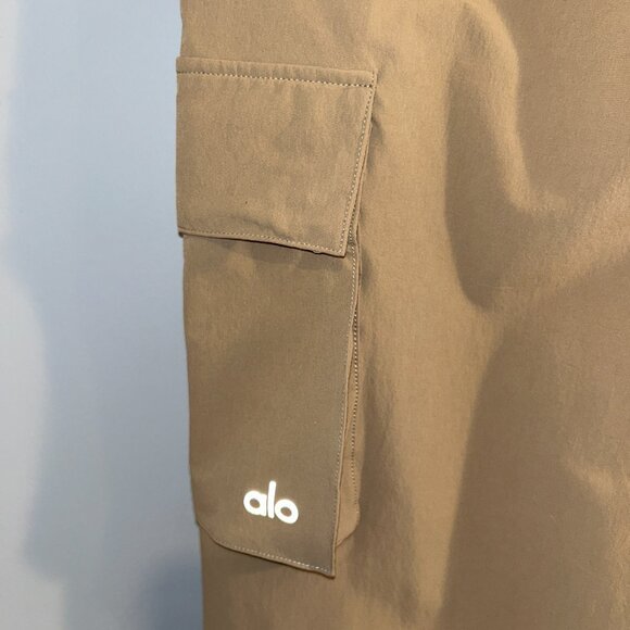 Alo Yoga Tan Cargo Pants, Men's Medium - Picture 3 of 6